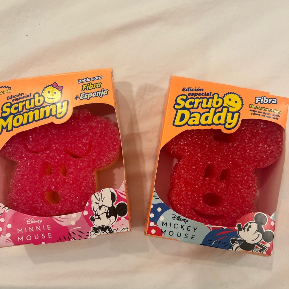 Mickey scrub daddy